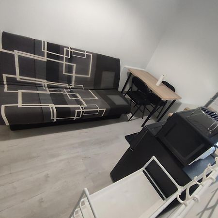 דירות Limay Petit F2 Meuble Independant מראה חיצוני תמונה