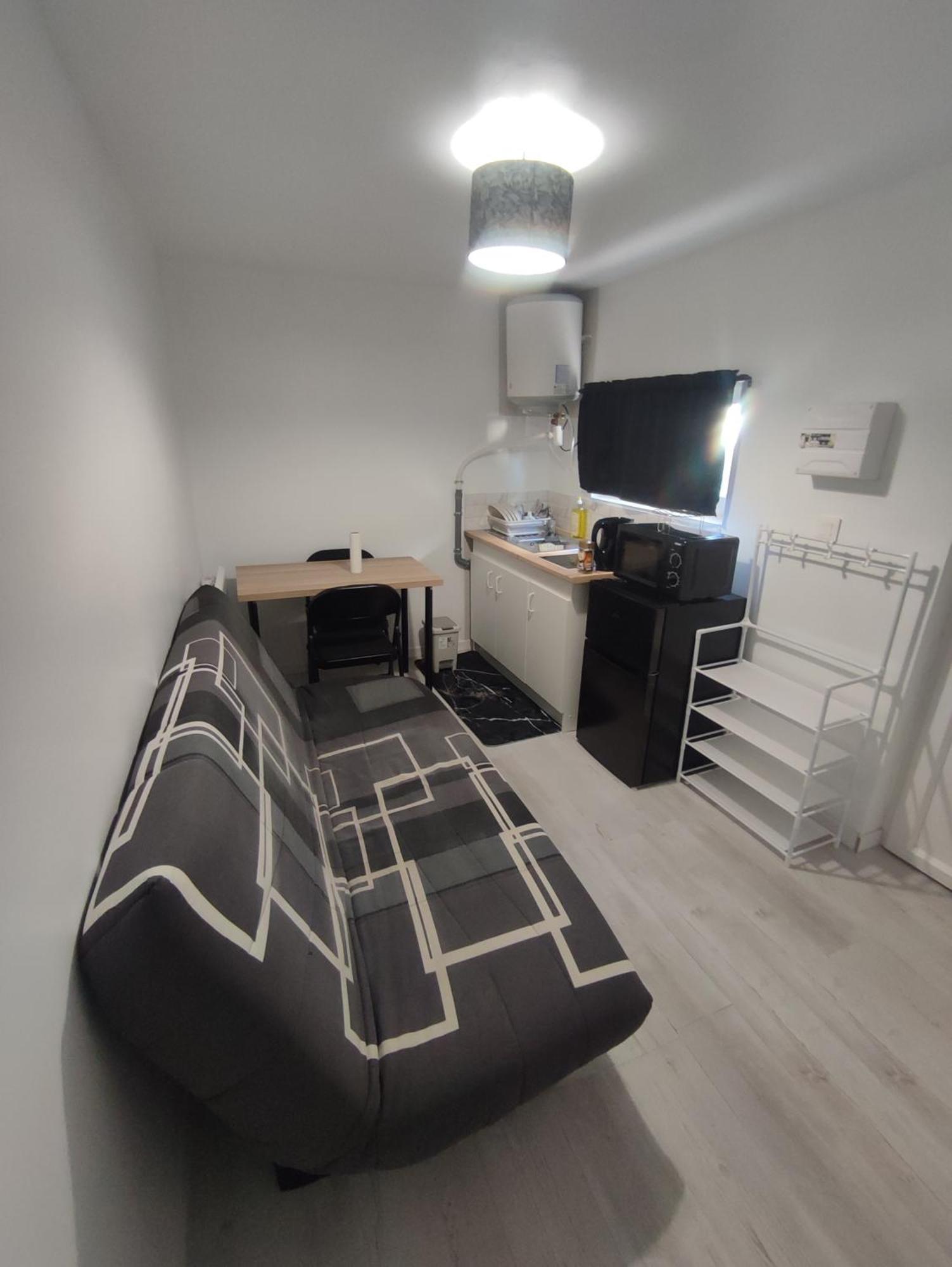 דירות Limay Petit F2 Meuble Independant מראה חיצוני תמונה